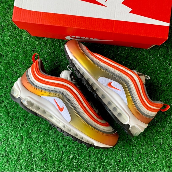 Nike Air Max 97 - Picture 2 of 9